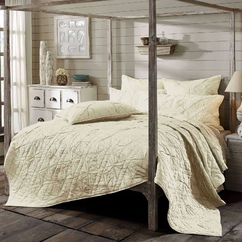 Aubree Parchment King/Queen Quilt VHC Brands