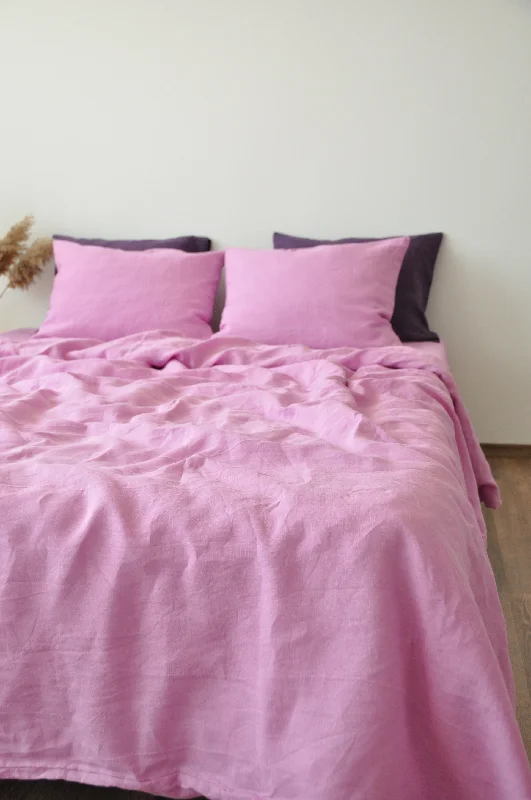 Bubble gum duvet cover