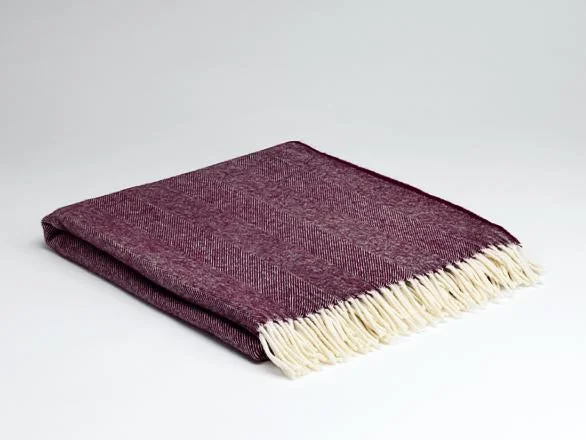 Burgundy Herringbone Supersoft Throw