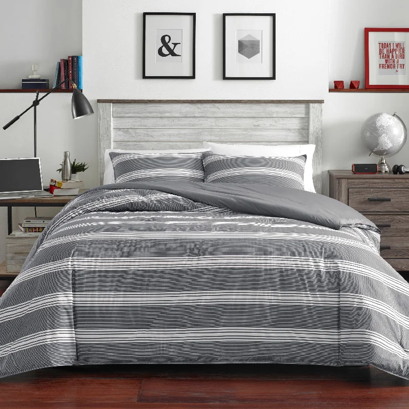 Nautica Craver Full/Queen Comforter And Sham Set