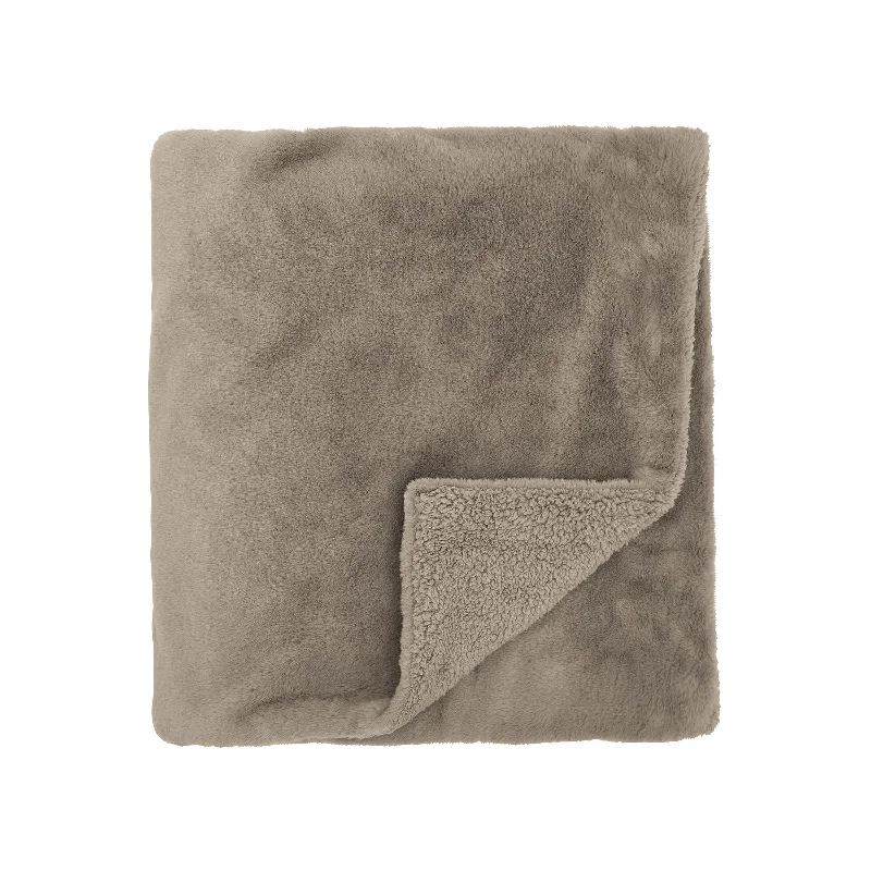 Skye Faux Fur Throw, Dark Linen